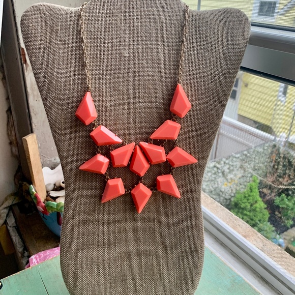 Neon Orange Acrylic Points Statement Necklace - Bright Orange Bib Necklace NWOT - Picture 5 of 5